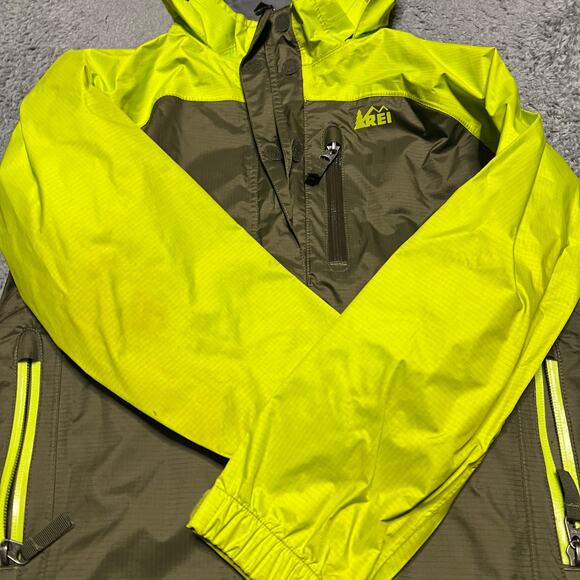 REI Jacket Kids Youth Small 8 Green Rain Hooded Coat Nylon - Picture 3 of 10